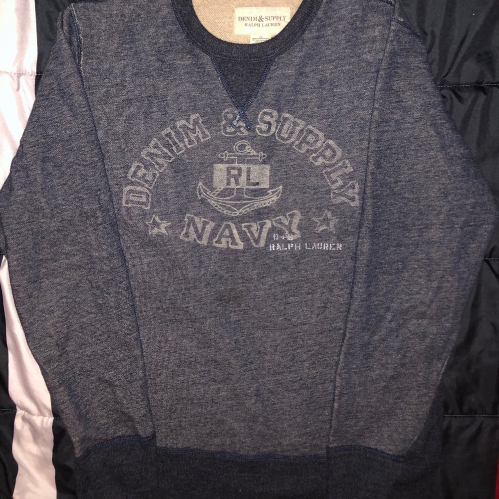 Men’s sweatshirt